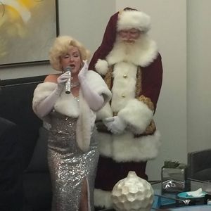 Meet your Posher, Darren d. cervantes